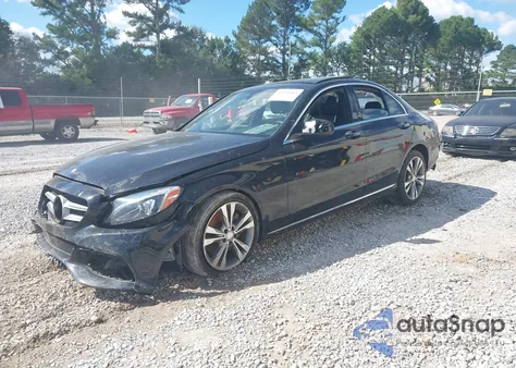 2015 Mercedes-Benz C 300 4Matic from USA, damaged, VIN 55SWF4KB0FU014925